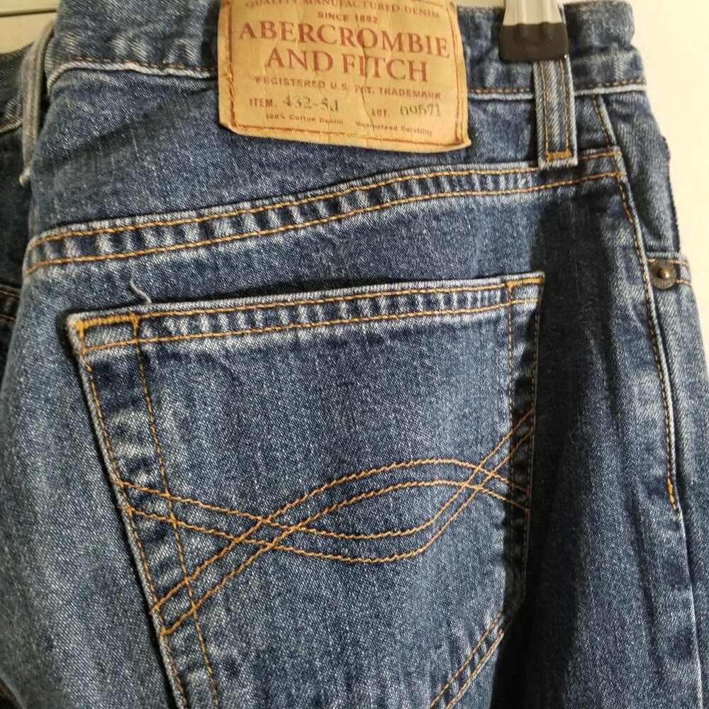 Abercrombie & Fitch boot-cut jeans, size 4 regular - Picture 3 of 9
